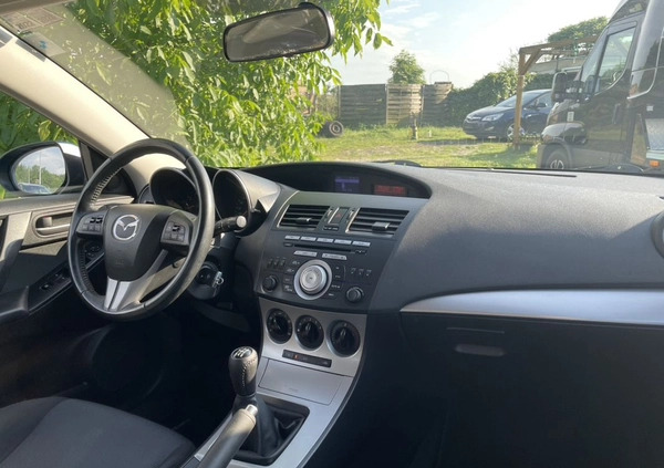 Mazda 3 cena 22900 przebieg: 192000, rok produkcji 2010 z Kęty małe 596